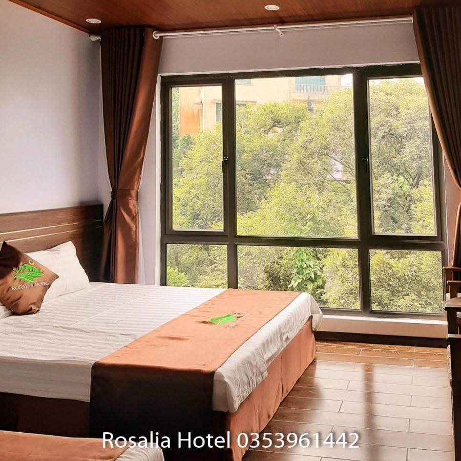 Hotel Khach San Rosalia Tam Ðảo Exterior foto