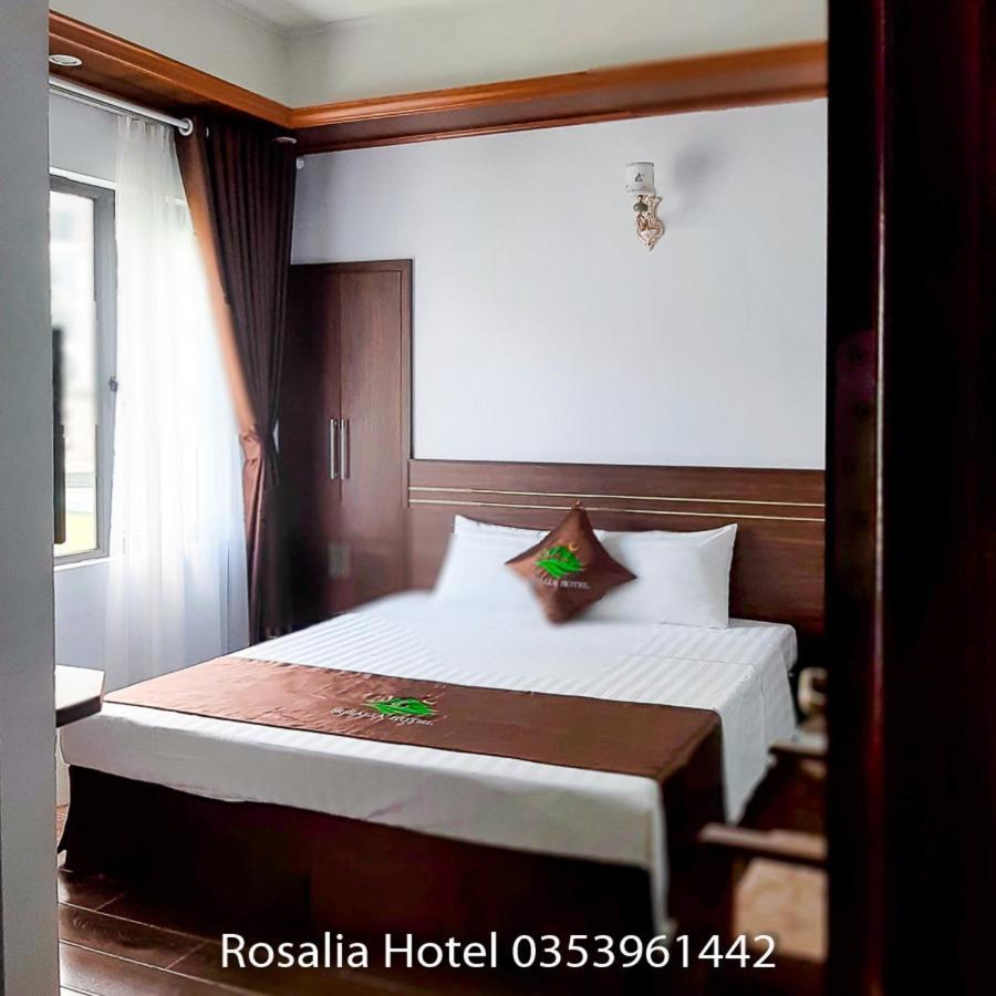 Hotel Khach San Rosalia Tam Ðảo Exterior foto