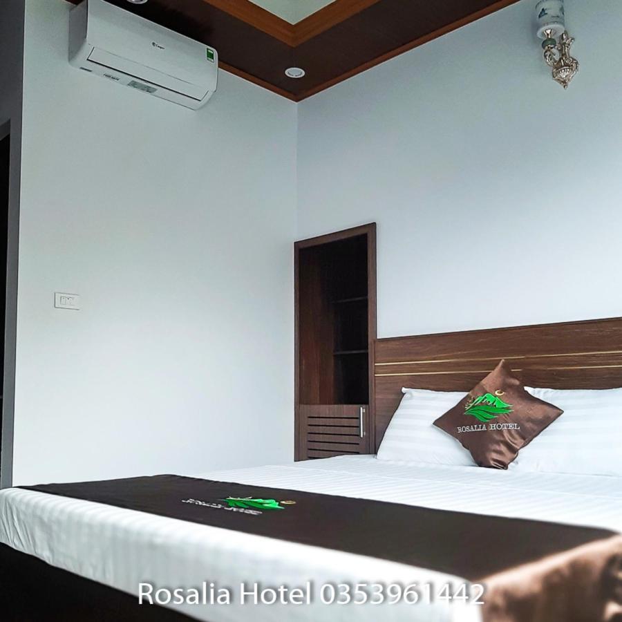 Hotel Khach San Rosalia Tam Ðảo Exterior foto